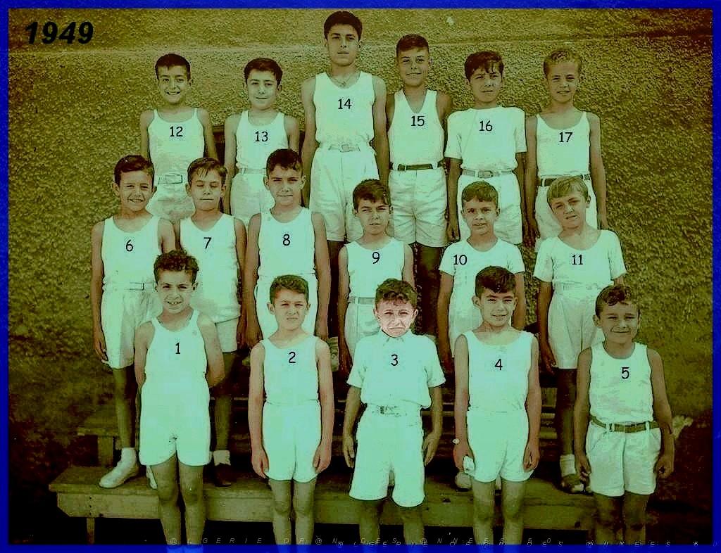 ECOLE JEAN MACE GARCONS 1949 XXX UN JOUR DE FETE - Copie - Copie.jpg
